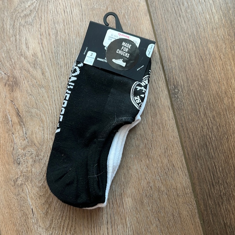 converse no show socks. pack of 3.